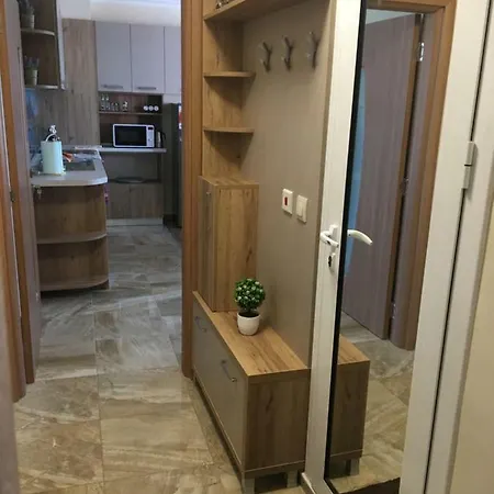 Apartamento Апартамент “Рая” *